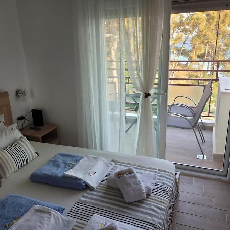 Mago Apartments Nea Kallikrateia Экстерьер фото