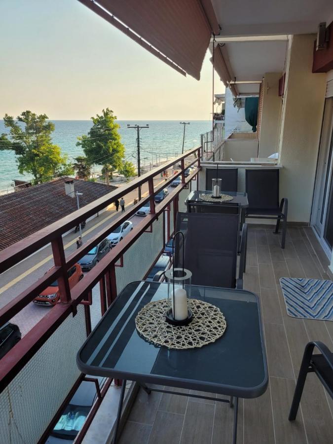 Mago Apartments Nea Kallikrateia Экстерьер фото