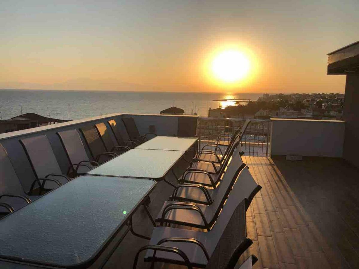Mago Apartments Nea Kallikrateia Экстерьер фото